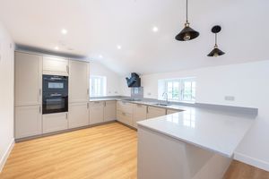 Photo 16- click for photo gallery